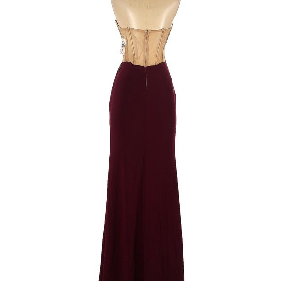 Blondie Nites Floorlength Dress - Picture 2 of 9